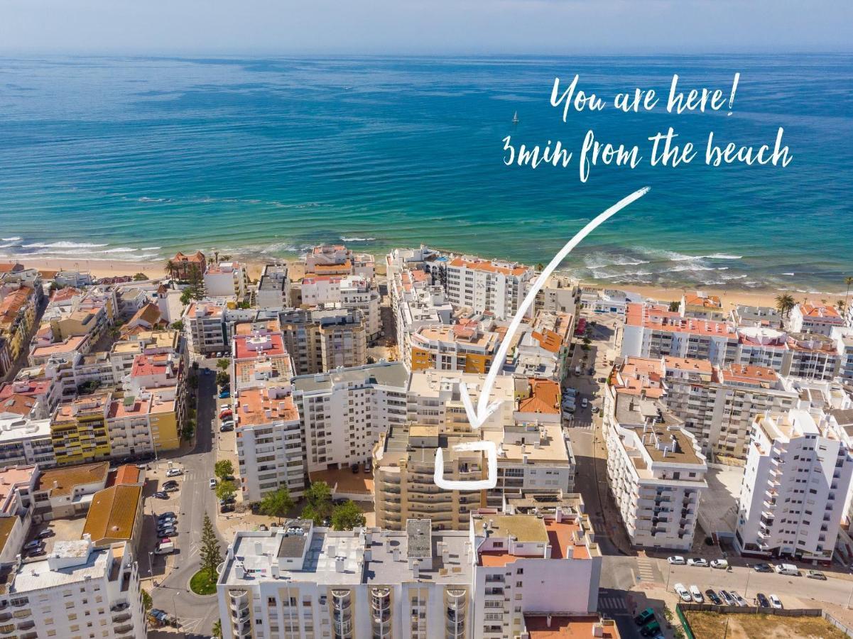 شقة Flat With Ac, Wifi, Netflix, Balcony - 3 Min From The Beach Armação de Pêra المظهر الخارجي الصورة